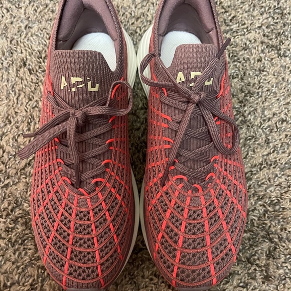 APL Ziplines - Picture 2 of 5